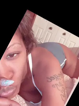OnlyFans cuenta chillinwithlove header 2