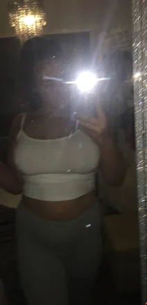 OnlyFans cuenta elliefl0 header 2