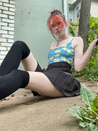 OnlyFans cuenta hennyistrash header 2