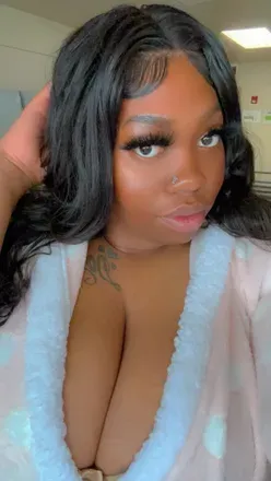 OnlyFans cuenta tsunamikittyy header 2