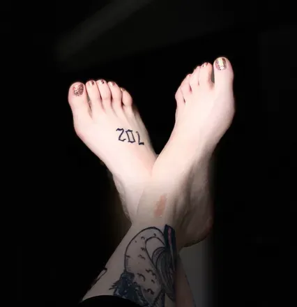 OnlyFans cuenta ohsoshyshy header 2
