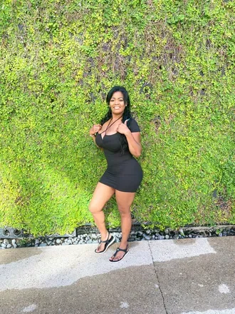 OnlyFans cuenta monroeprivate header 2