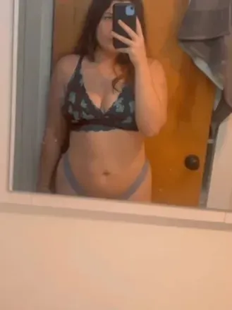 OnlyFans account  luvbug221 avatar 1