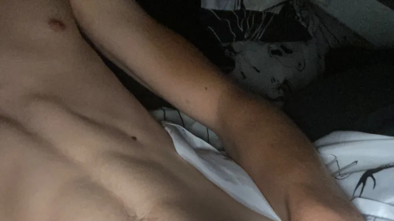 OnlyFans cuenta skinnygayboy19 header 2