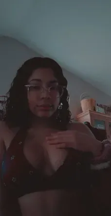 OnlyFans cuenta honeybeartrap avatar 1