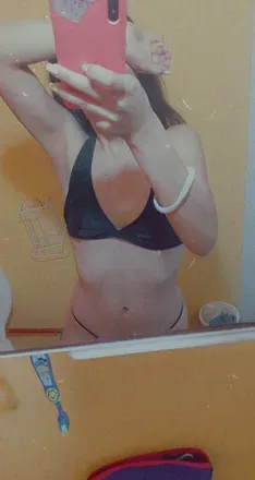 OnlyFans cuenta micaelarosales02 header 2