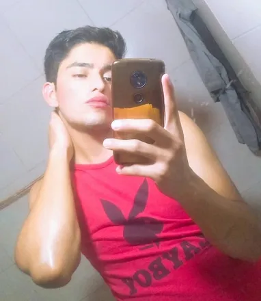 OnlyFans cuenta alancharles22 header 2