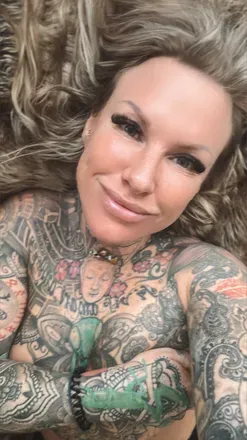 OnlyFans cuenta mogliccous avatar 1