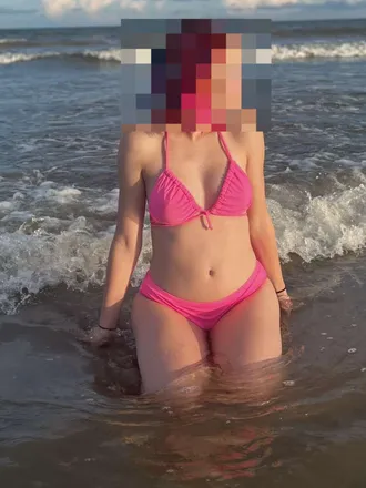 OnlyFans cuenta rhiannon0 header 2