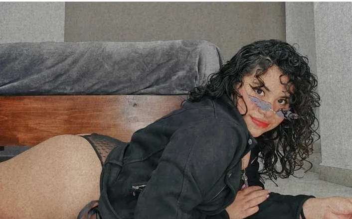 OnlyFans cuenta wolfhard header 2