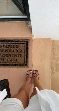 OnlyFans cuenta onlyfeet00x avatar 1