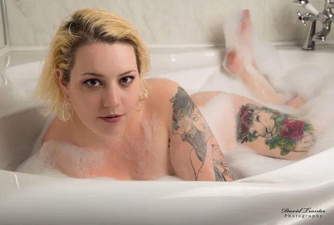 OnlyFans cuenta haelinrayne header 2