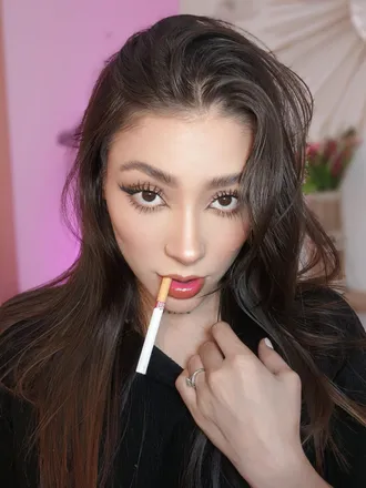 OnlyFans cuenta sophie_smoker header 2