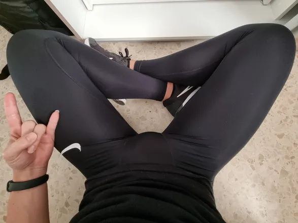 OnlyFans cuenta alexarena93 header 2
