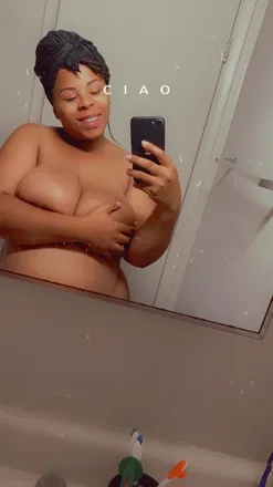 OnlyFans cuenta candyred_3 header 2