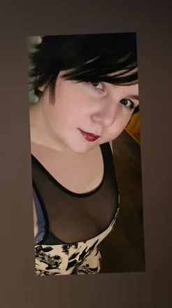OnlyFans account  rosenthorn21 avatar 1