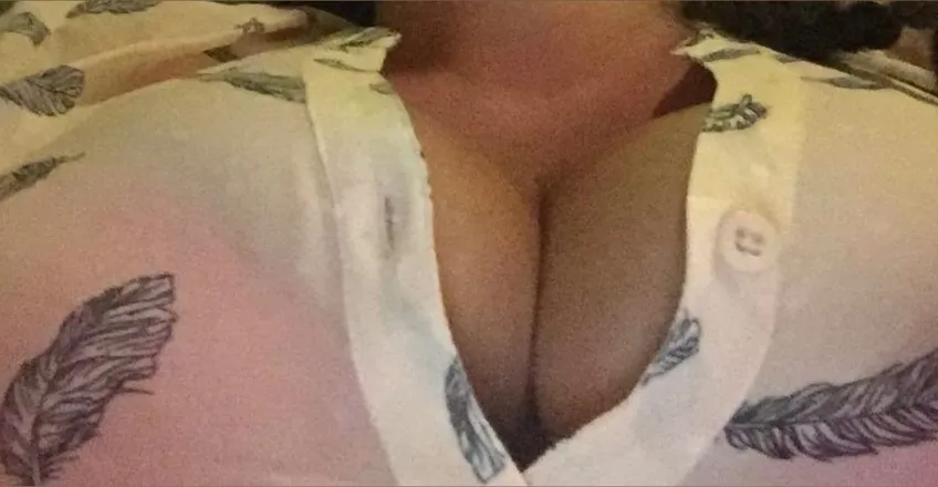OnlyFans cuenta bisexymaturewife header 2
