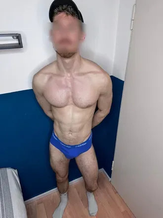 OnlyFans cuenta hunk_couple_free avatar 1