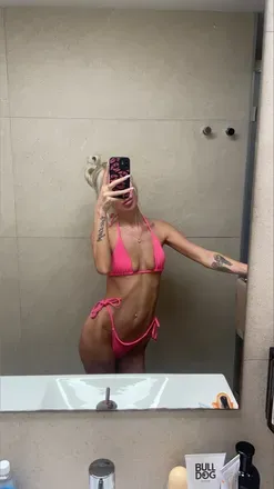 OnlyFans cuenta launaomix avatar 1