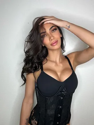 OnlyFans cuenta alexandriamont avatar 1