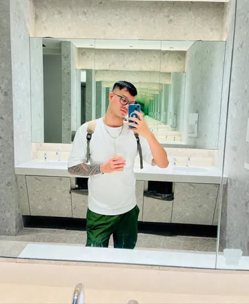 OnlyFans cuenta u98827711 header 2