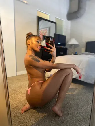 OnlyFans cuenta benziee avatar 1