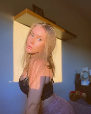 OnlyFans cuenta piisamii_25 header 2
