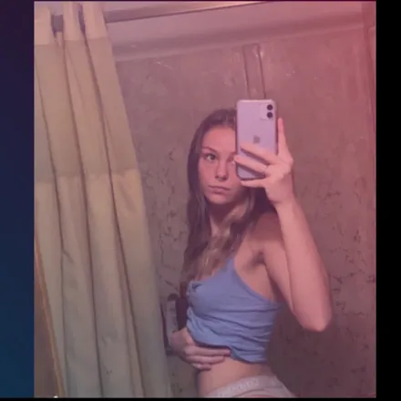 OnlyFans cuenta lindslil22 header 2