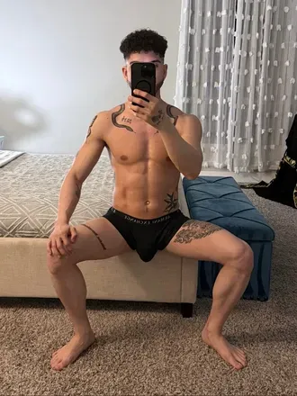 OnlyFans cuenta kingchristianroyals avatar 1