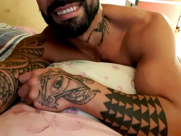 OnlyFans cuenta daaniells header 2