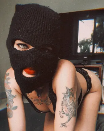 OnlyFans cuenta creamynal.of header 2