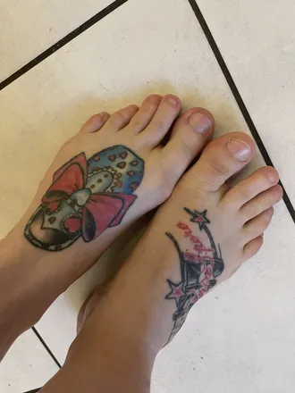 OnlyFans cuenta sockssquashingsoles header 2
