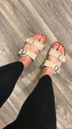 OnlyFans cuenta formyfeetloversxoxo avatar 1