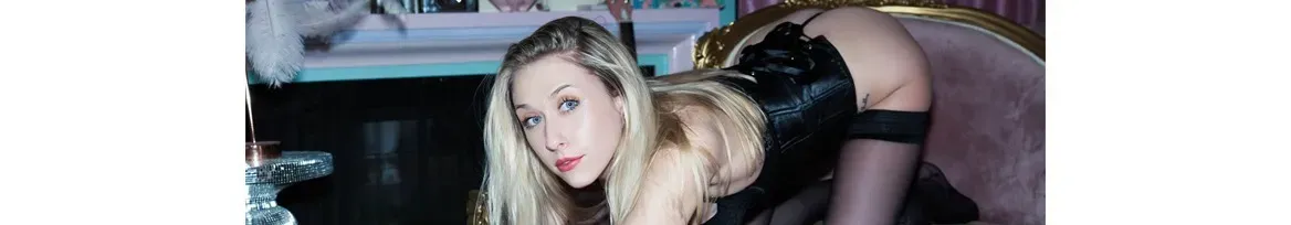 OnlyFans cuenta pr3ttyp1nkpussy header 2