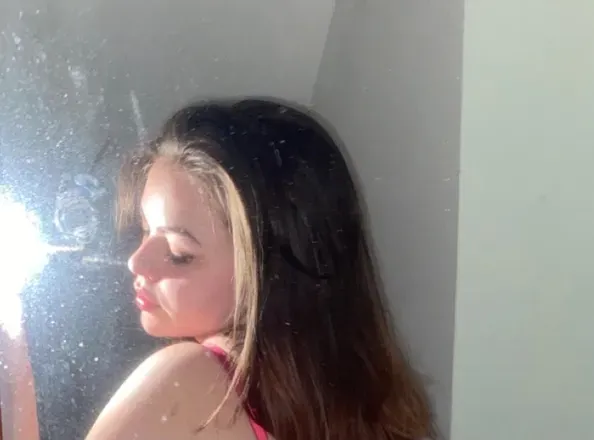 OnlyFans account  raebabygirl avatar 1