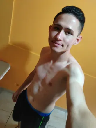 OnlyFans cuenta steven23010011 avatar 1