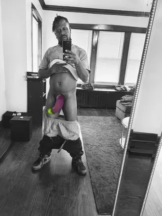 OnlyFans account  shortdaddydofuck avatar 1