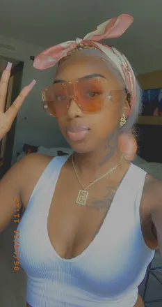 OnlyFans cuenta iamtatiyana header 2
