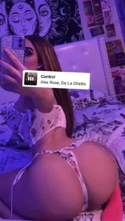 OnlyFans cuenta destinyxoox11 header 2