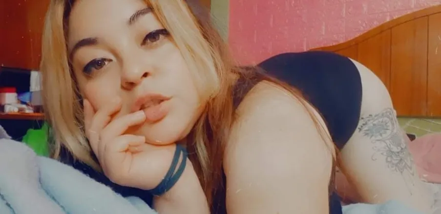 OnlyFans account  pelirroja69xxx header 2