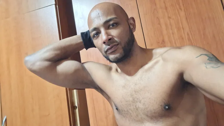 OnlyFans cuenta theblackpanther86 header 2