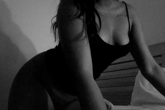 OnlyFans cuenta kiaxxx23 header 2