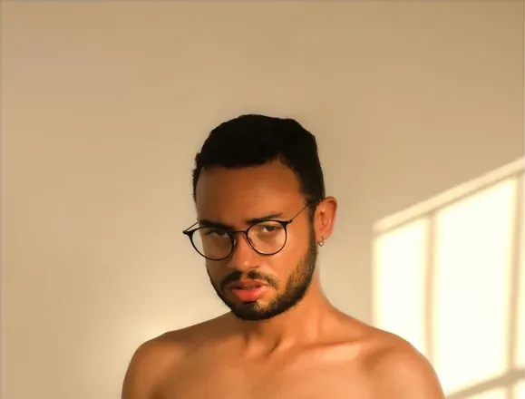 OnlyFans cuenta littlebichesexyfree avatar 1