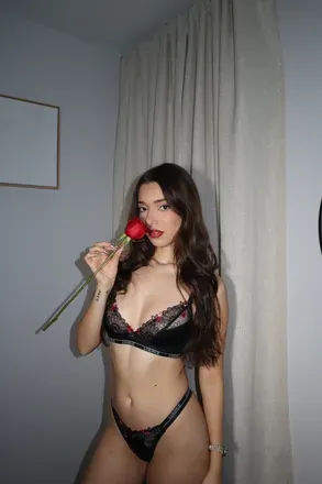 OnlyFans cuenta mirkaadaniela avatar 1