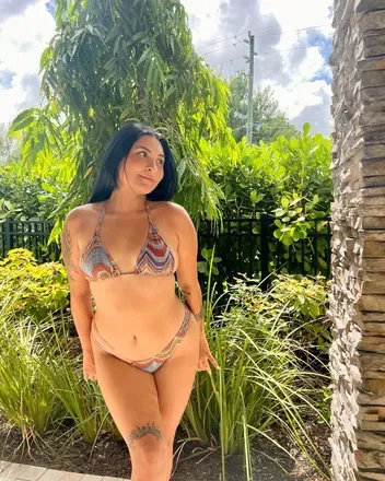 OnlyFans cuenta wifeyhoneyfeet avatar 1