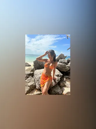 OnlyFans account  nicolerobints header 2