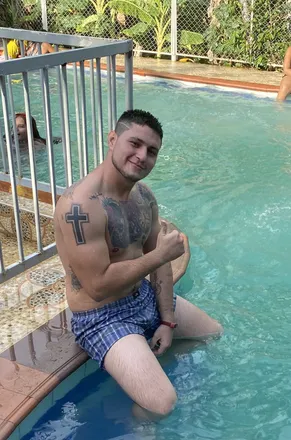OnlyFans account  victor.ramirez header 2