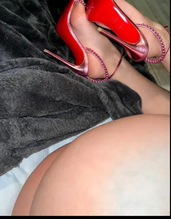OnlyFans cuenta jennyferaix00 header 2