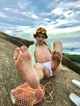 OnlyFans cuenta twinkboyfeet header 2
