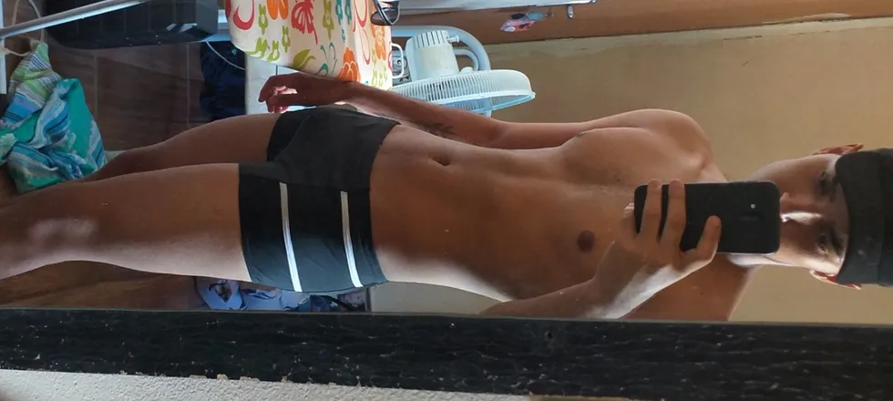 OnlyFans account  davi.hansen97 header 2